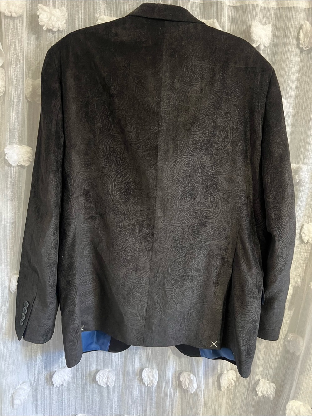 Men's Black Paisley velvet Blazer - Picture 2 of 7